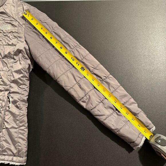 The North Face Jacket Girls XL 18 Grey Reversible Fleece Quilted Insulated Zip - Picture 9 of 9